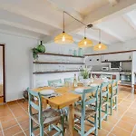 Roig Petit By 360 Vila